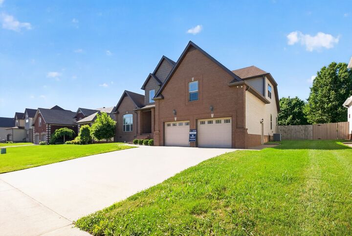 Property Photo:  1508 Green Grove Way  TN 37043 