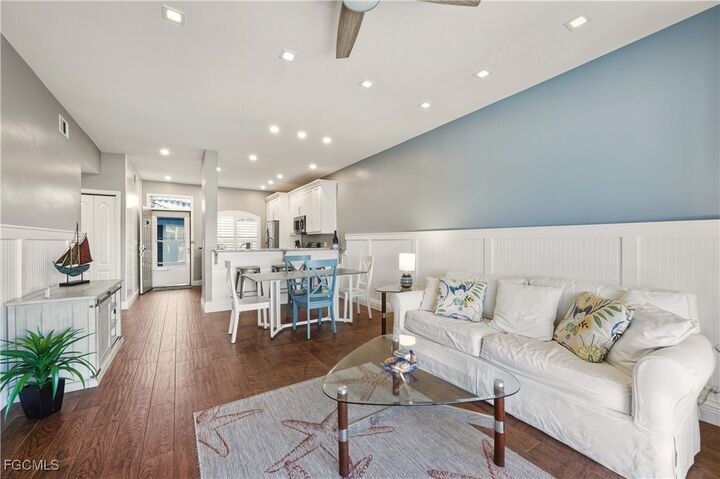 Property Photo: 230 Newport Drive 602 FL 34114