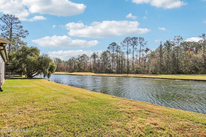 Property Photo:  1991 Woodlake Drive  FL 32003 