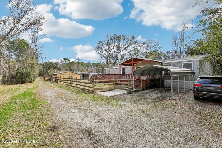 Property Photo:  13725 Webb Road  FL 32218 