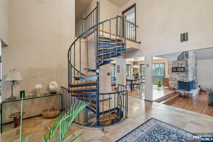 Property Photo:  845 Rifle Camp Road  NJ 07424 