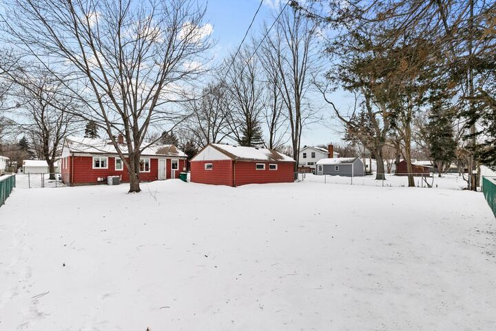 Property Photo:  2910 Simpson Street  MN 55113 