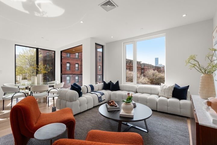 Property Photo:  595 Albany Street 302  MA 02118 