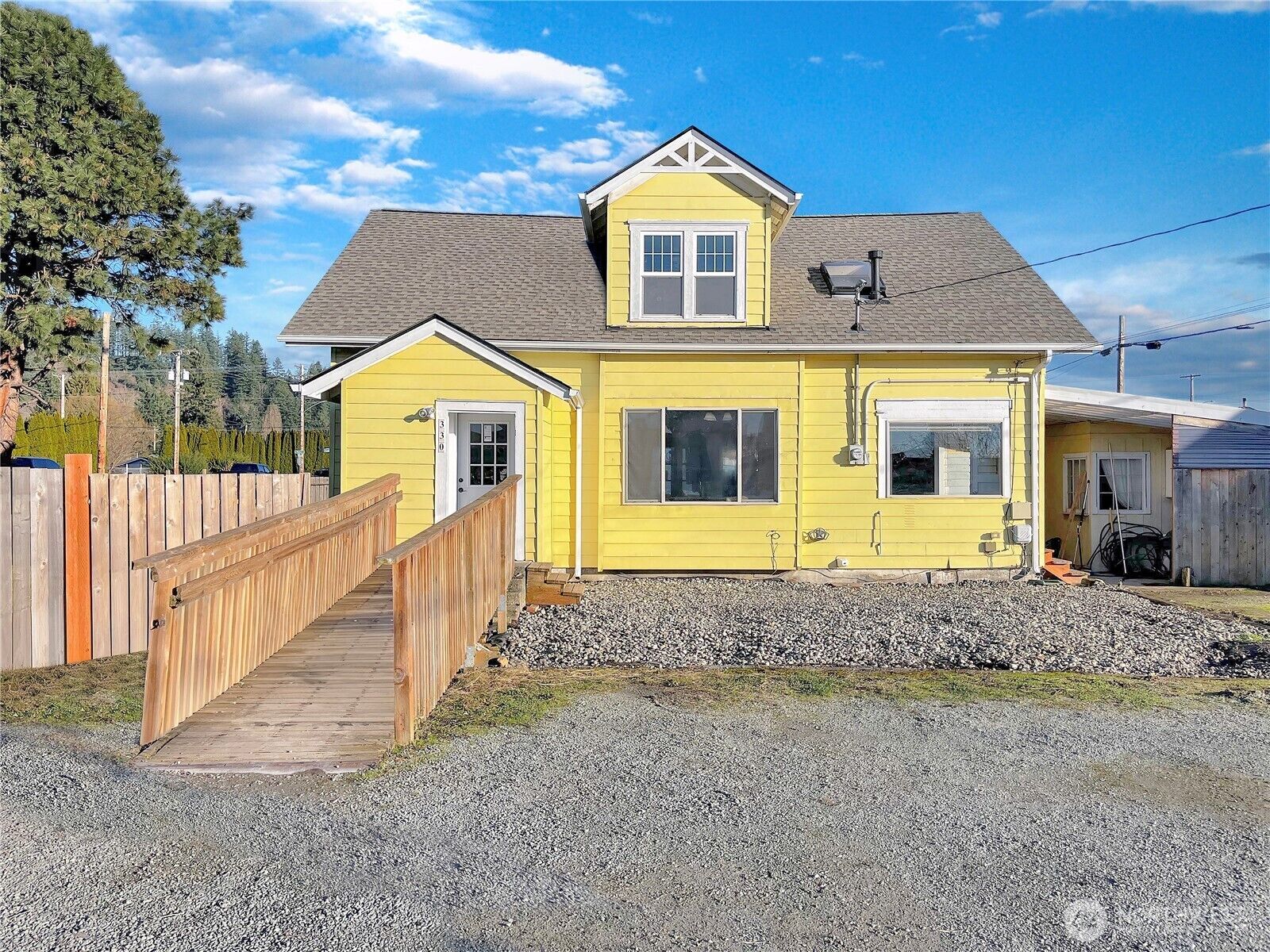 Property Photo: 330 N Alder Street WA 98233