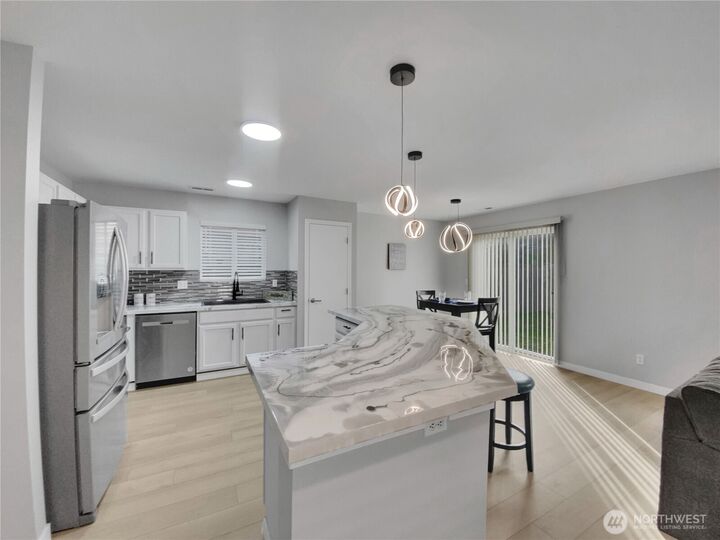 Property Photo: 6242 71st Avenue Ct W WA 98467