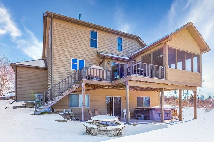 Property Photo: 13 Shorewood Drive IL 61036