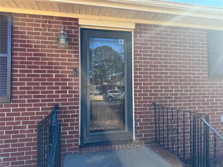 Property Photo:  3715 Magnolia Dr  VA 23703 