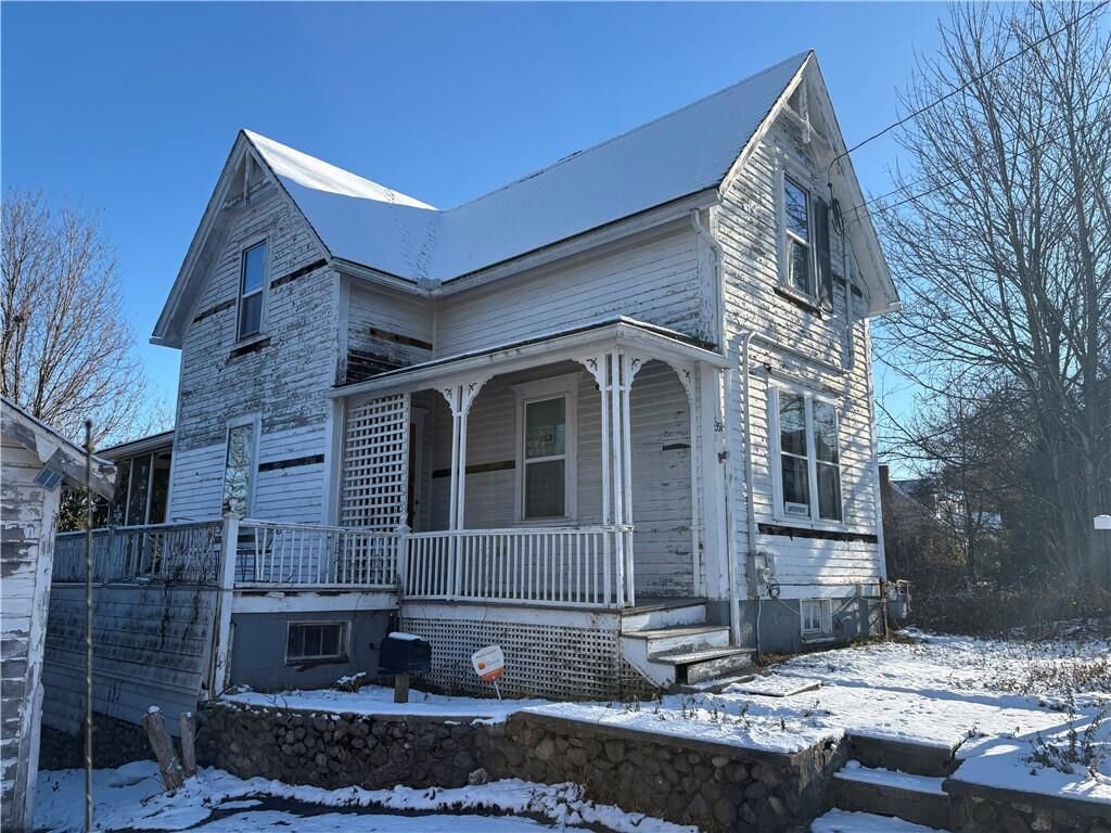 Property Photo:  351 County Road  RI 02806 