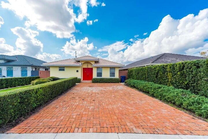 Property Photo:  4370 SW 82nd Ave  FL 33155 