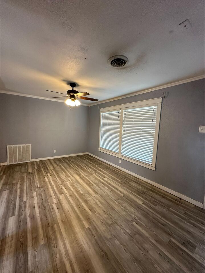 Property Photo: 2309 Bradford St. TX 77630-6278