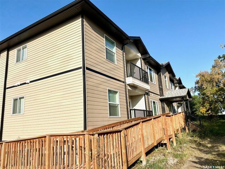 Property Photo: 322 James Street SK S0A 0X0