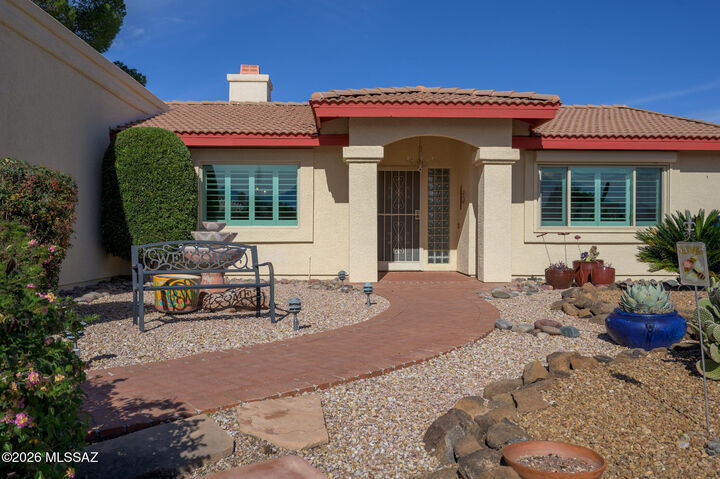 Property Photo:  1061 N Paseo Iris  AZ 85614 