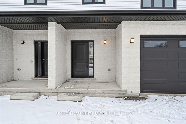 Property Photo: 45 B Howard Street ON N0A 1H0