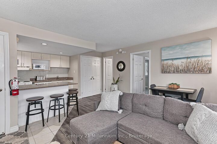 Property Photo:  796468 Grey Road 19 Road 101  ON L9Y 0N6 