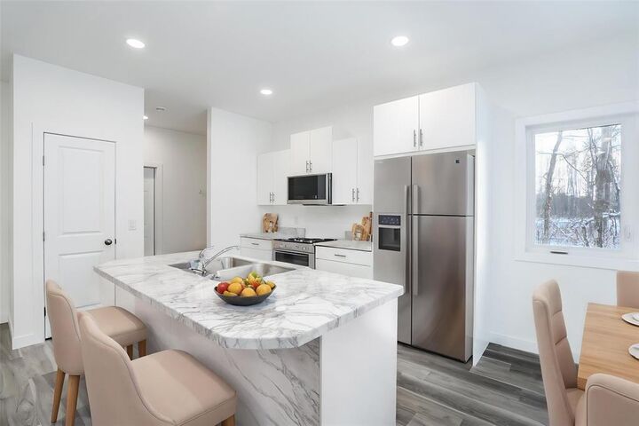 Property Photo: 2 12 Road North MB R0A 1P0