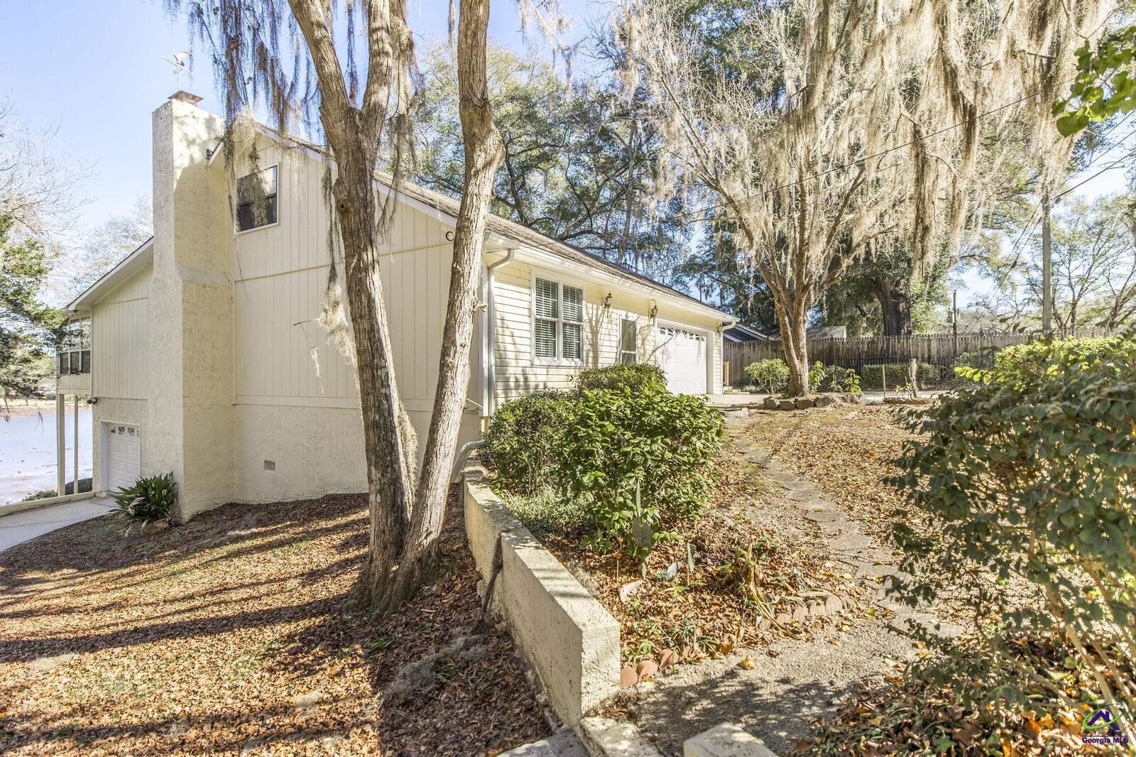 Property Photo:  240 Mossland Drive  GA 31069 