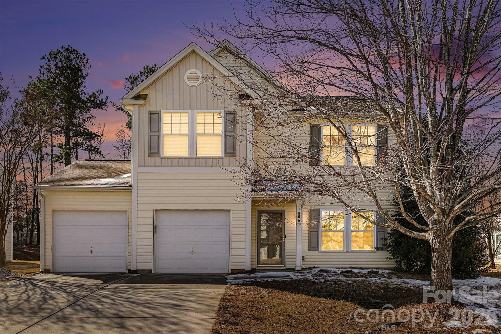 Property Photo: 1806 Tradd Avenue SC 29710