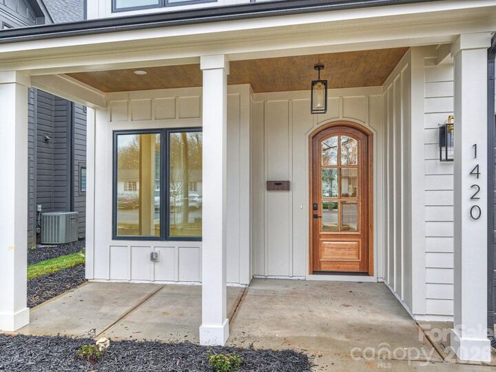 Property Photo: 1420 E 35th Street NC 28205