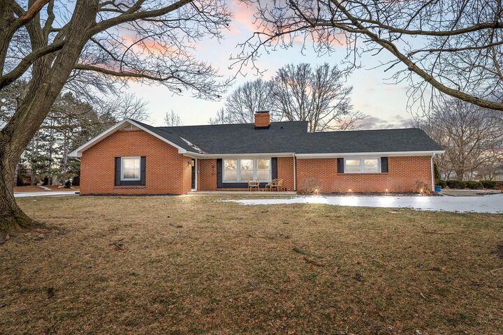 Property Photo:  810 Stephanie Drive  OH 43302 