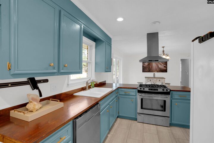 Property Photo: 131 Laurel SC 29072