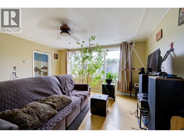 Photo de la propriété:  644 Brentwood Avenue  BC V2B 1P5 