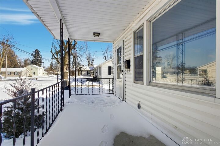 Property Photo:  711 W Light Street  OH 43078 