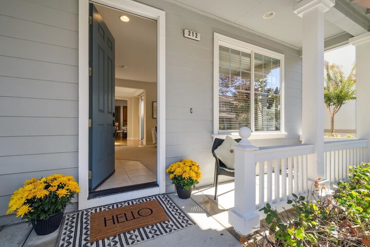 Property Photo:  212 Abigail Cir  CA 94506 