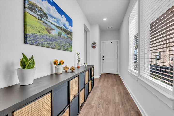 Property Photo:  2818 Bluebonnet Ridge Drive  TX 77304 