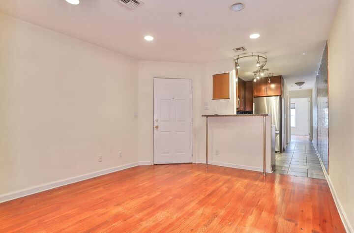 Property Photo: 80 Madison St 7 NJ 07030