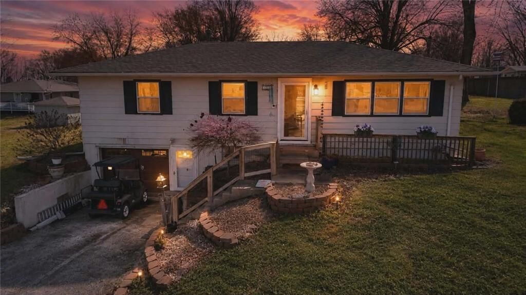 Property Photo:  508 E Price Avenue  MO 64485 