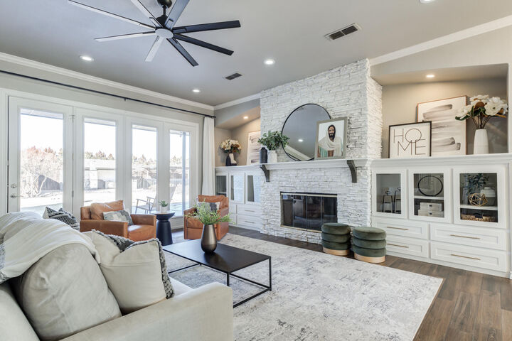 Property Photo:  8118 County Rd 7610  TX 79382 