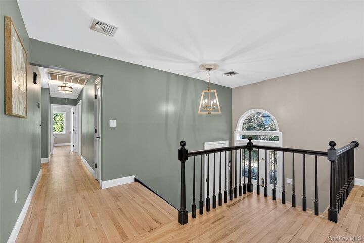 Property Photo:  6 Bradner Drive  NY 10990 