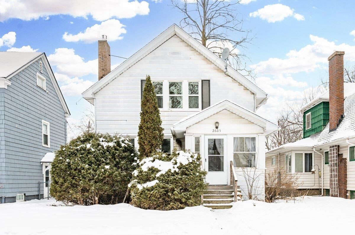 Property Photo:  2605 Ogden Ave  WI 54880 