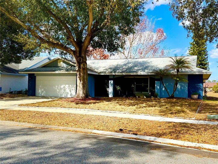 Property Photo:  5111 Dorrington Lane  FL 32821 