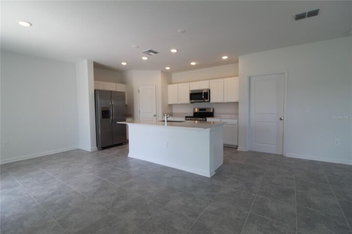 Property Photo:  263 Hayley Street  FL 33884 