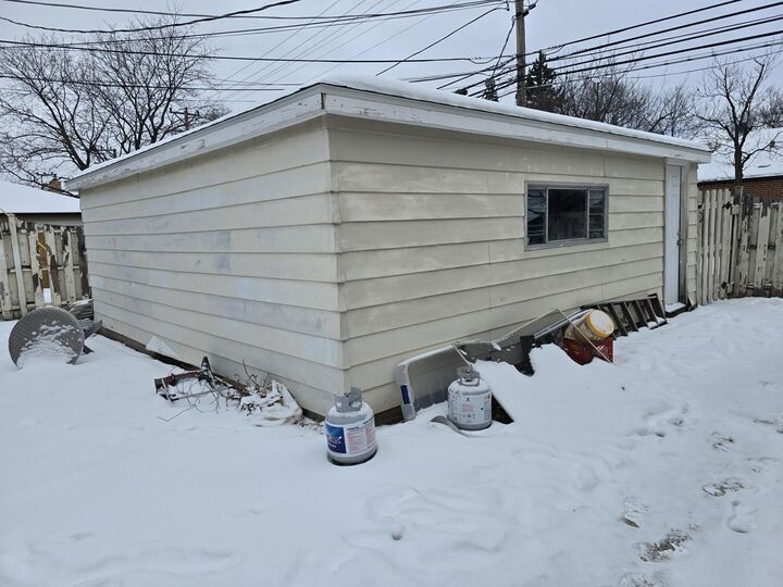 Property Photo: 7542 Kostner Avenue IL 60076