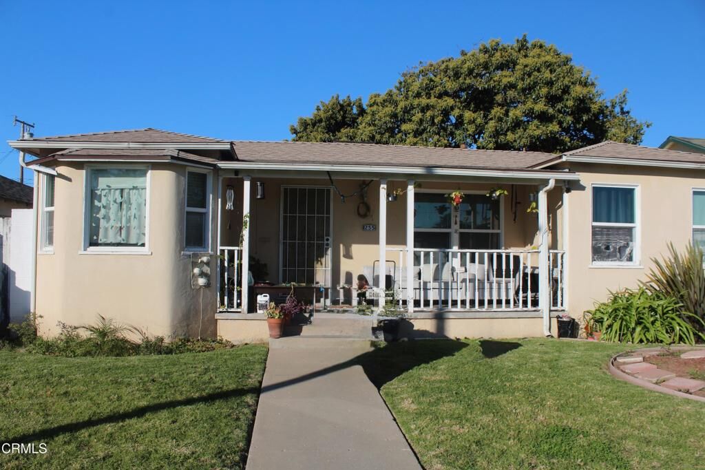 Property Photo:  255 Douglas Avenue  CA 93030 