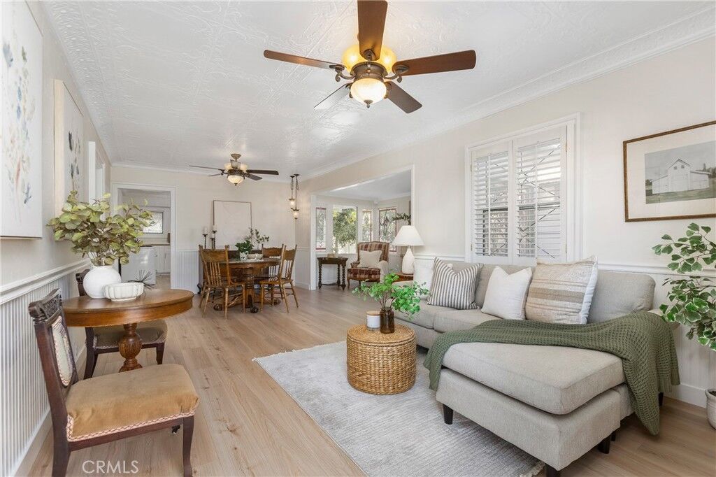 Property Photo:  127 S Redwood Avenue  CA 92821 