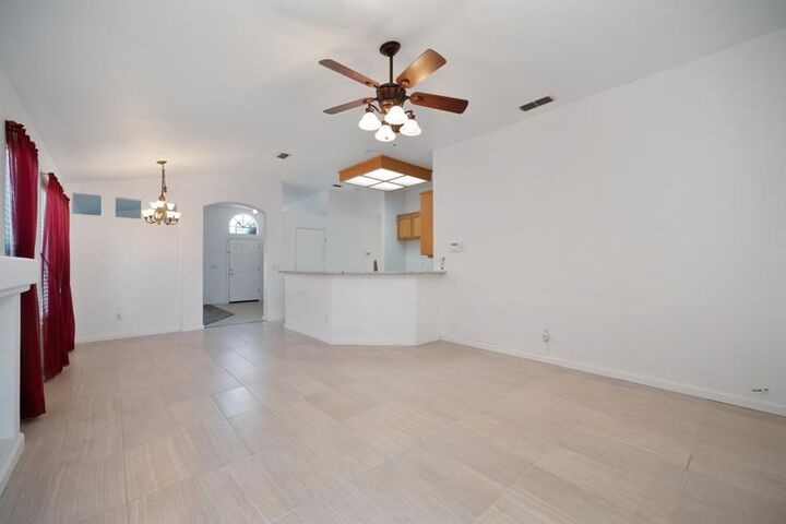 Property Photo: 8724 Redwood Grove Way CA 95624