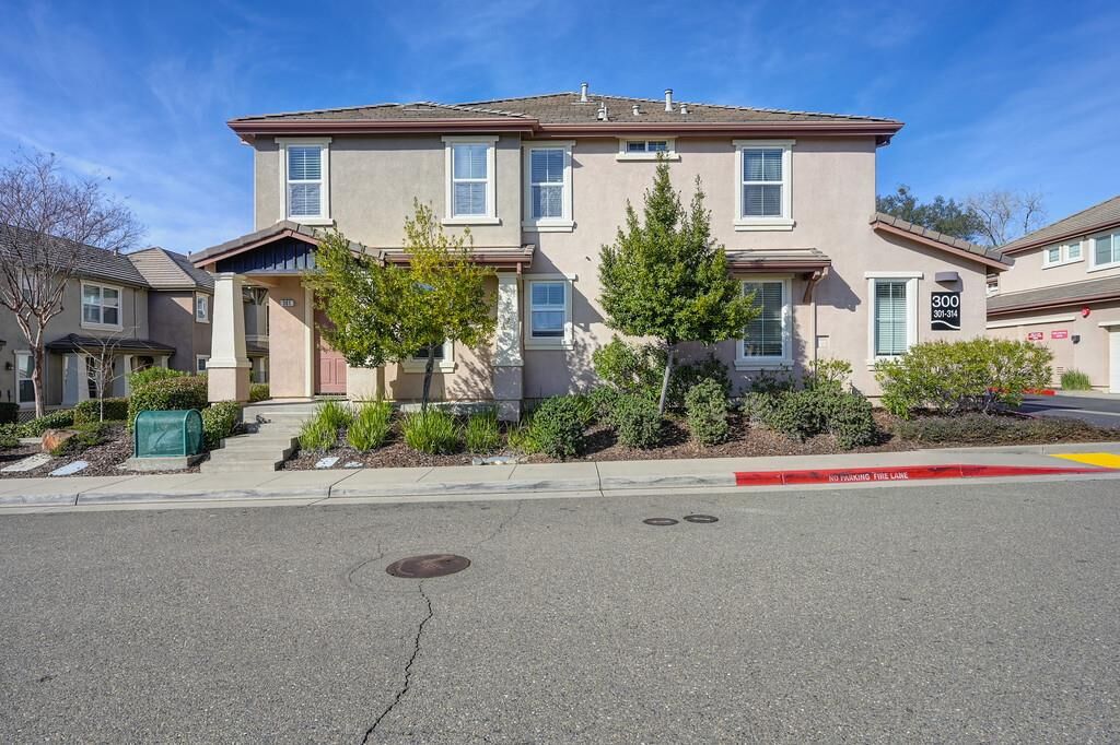 Property Photo:  301 Blossom Rock Lane 53  CA 95630 