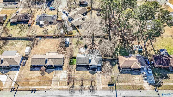 Property Photo:  912 Mountain Gap Road  AL 35803 