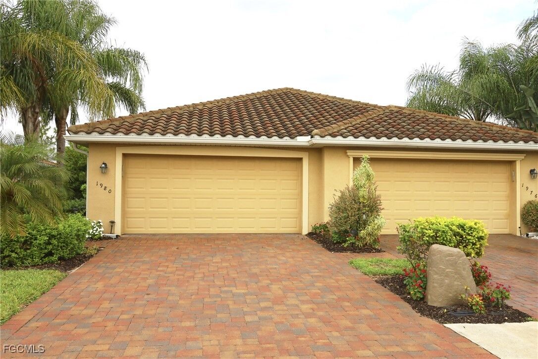 Property Photo:  1980 Wellington Street  FL 34120 