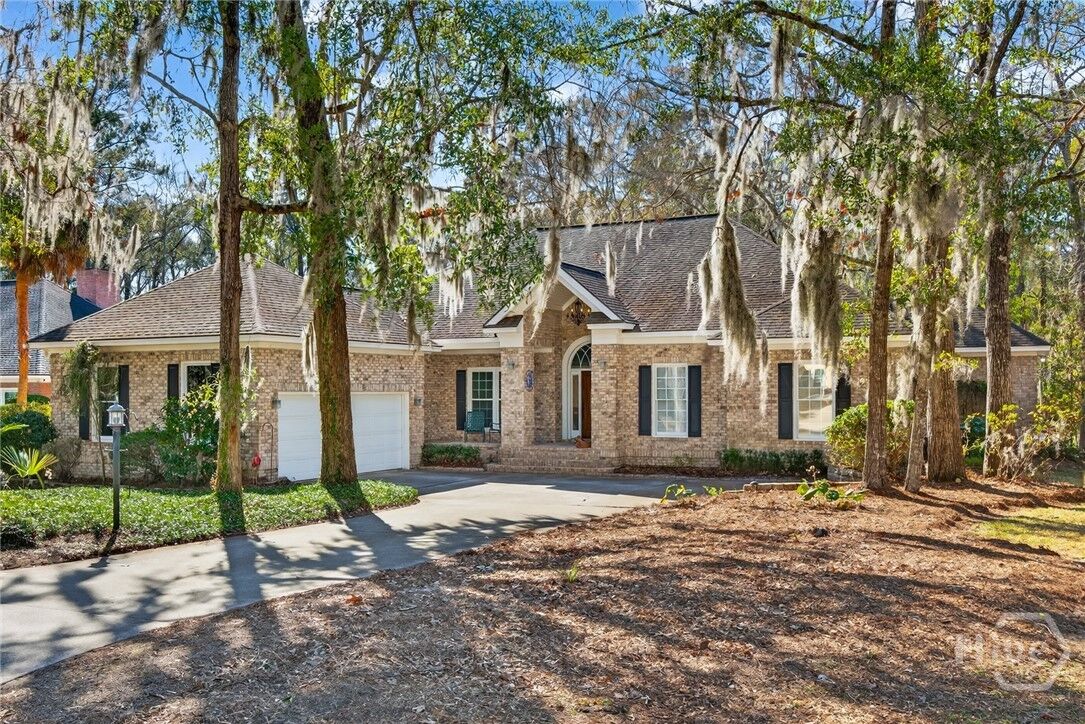 Property Photo:  107 Hickory Grove Lane  GA 31405 