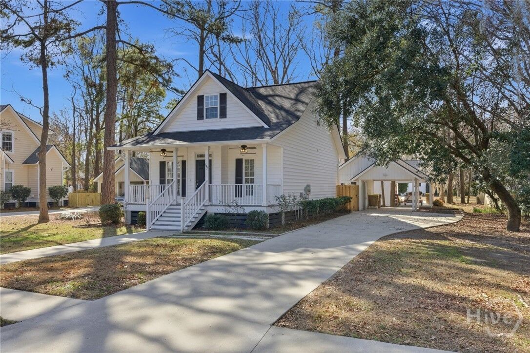 Property Photo:  167 Landing Way  GA 31324 