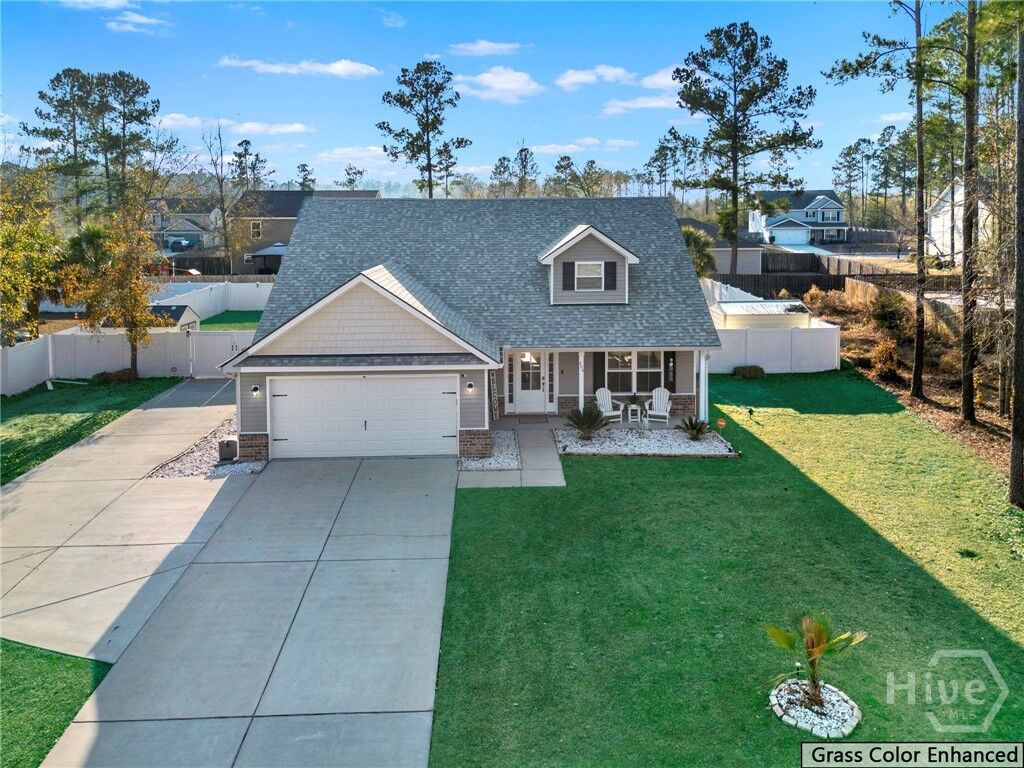 Property Photo:  204 Beaubrook Boulevard  GA 31329 