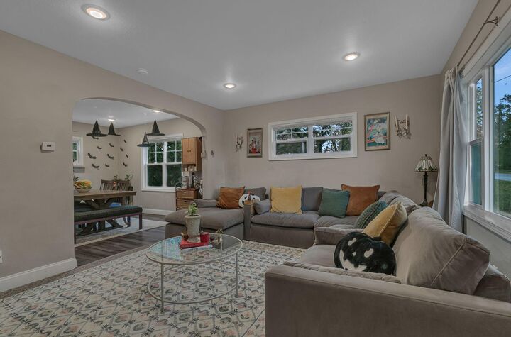 Property Photo:  1216/1218 6th Avenue S  MN 56301 