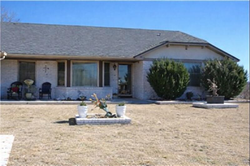 Property Photo:  5616 Cloverlawn Drive  OK 73135 