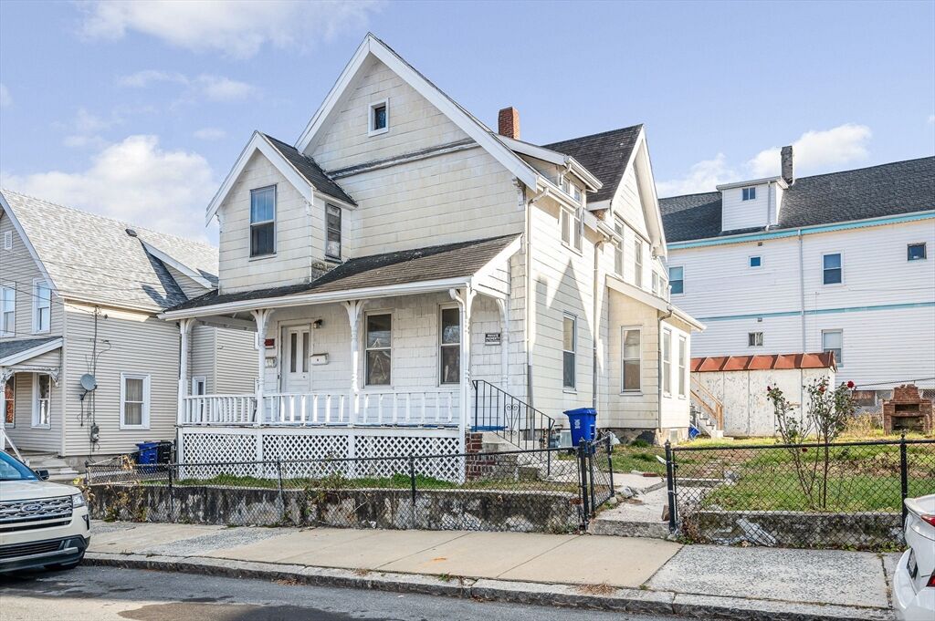 Property Photo:  19 Mills St  MA 02148 