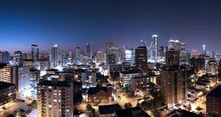 Property Photo:  817 15 Avenue SW 2000  AB T2R 0H8 