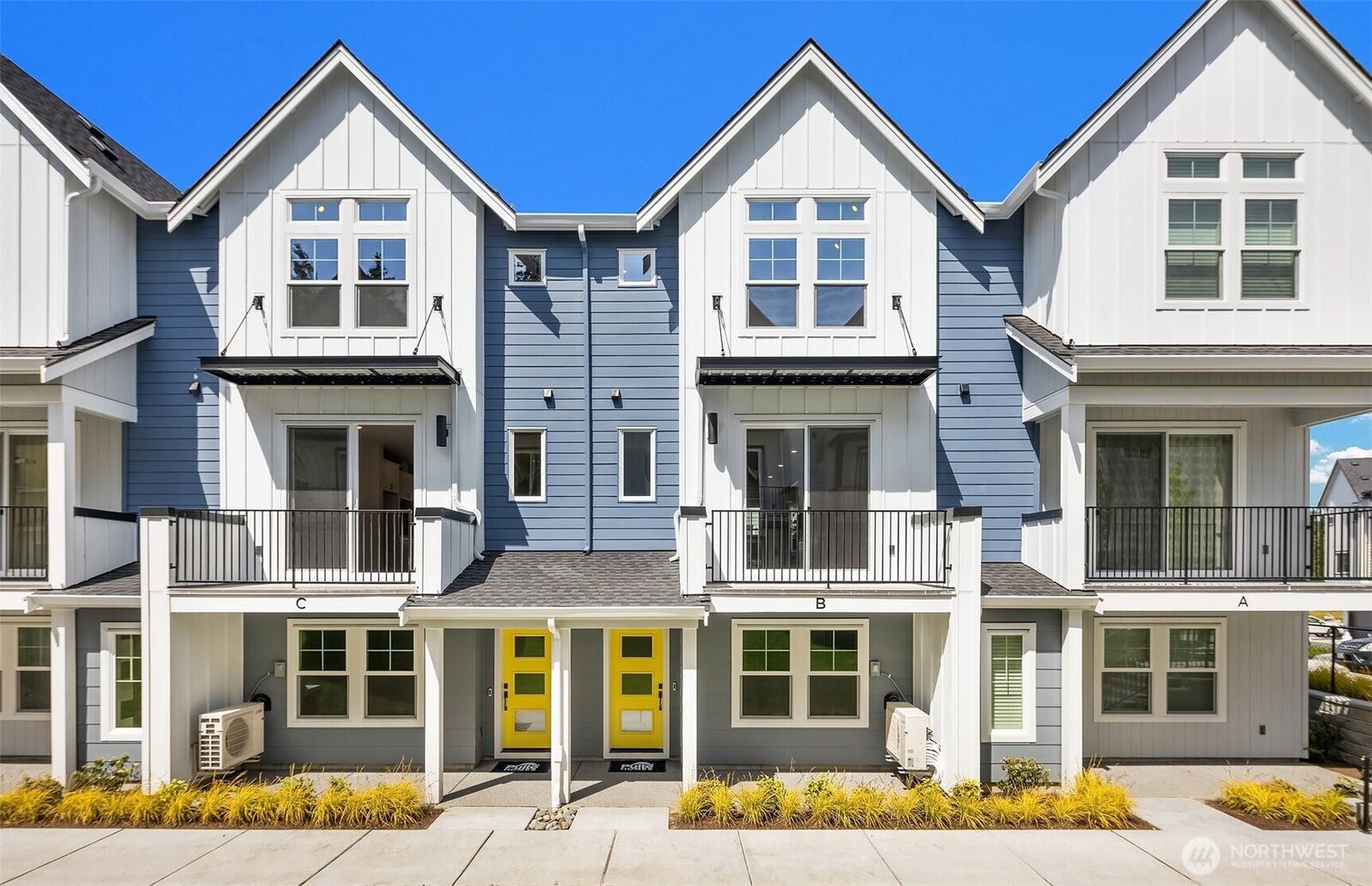 Property Photo: 9009 NE 203rd Court C WA 98011